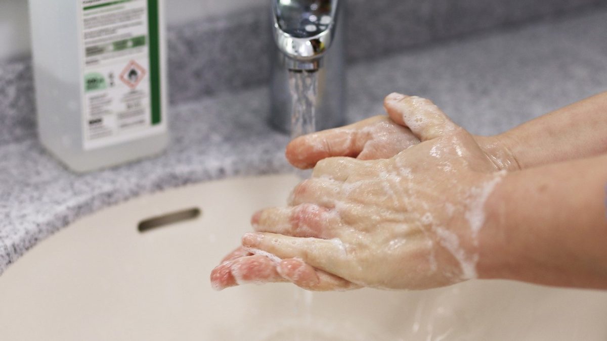 wash-hands-4906750_banner-1200x675.jpg